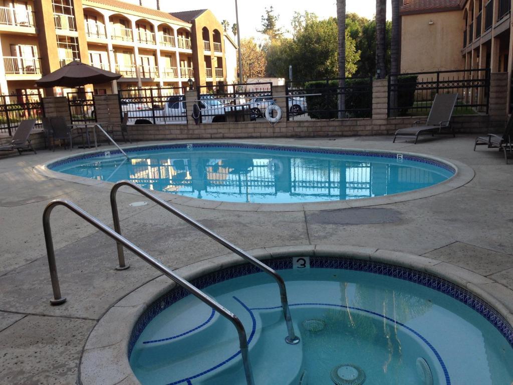 Five Star Inn West Covina Exteriör bild